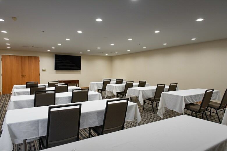 Hotel Holiday Inn Express & Suites Hayward