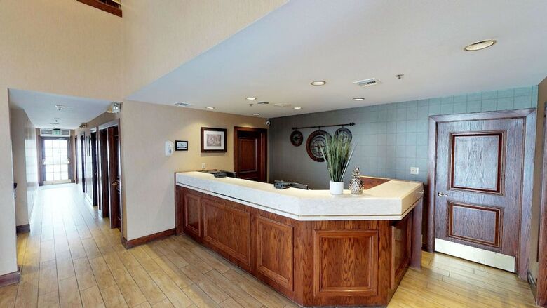 Chase Suite Hotel Brea