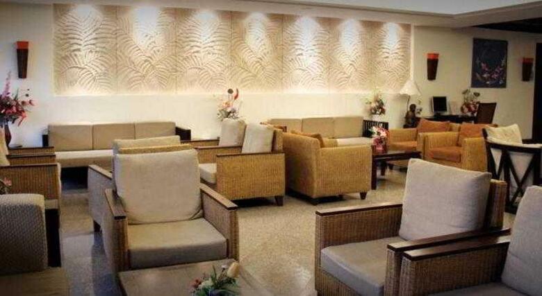 Royal Peninsula Hotel