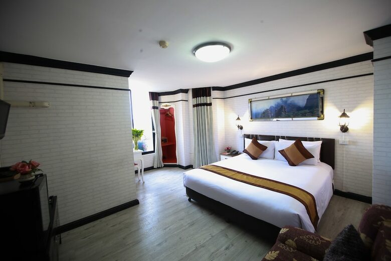 Leiview Hotel