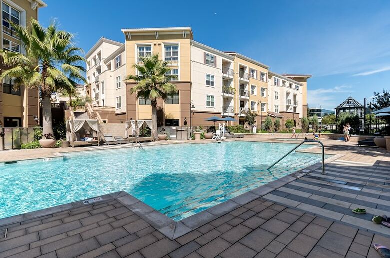 Apartamentos Bluebird Suites In Silicon Valley