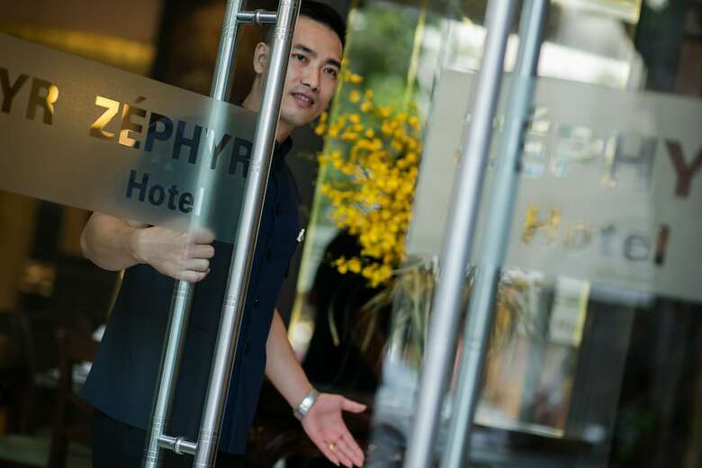 Zephyr Suites Boutique Hotel