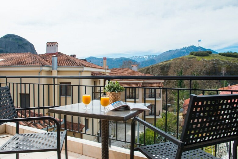 Tsikeli Hotel - Adults Only
