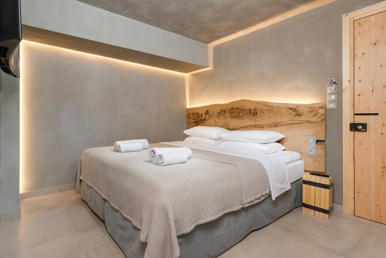 Tsikeli Hotel - Adults Only