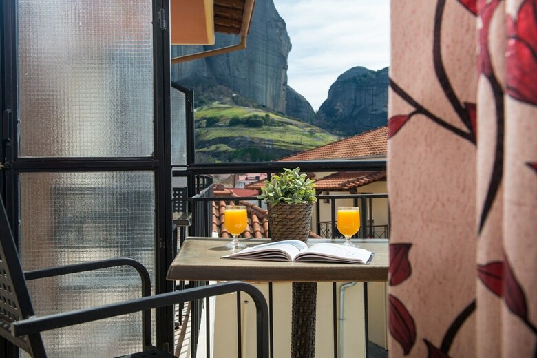 Tsikeli Hotel - Adults Only