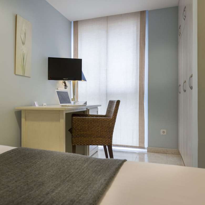 Alexandra Aparthotel