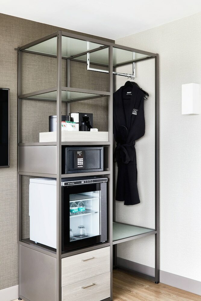 AC Hotel By Marriott Pleasanton