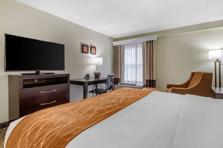 Hotel Comfort Inn & Suites Lake Norman