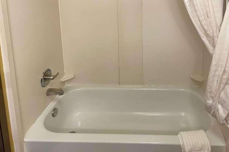 Oyo Hotel Portland Tn Route 52 West