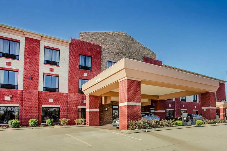 Oyo Hotel Portland Tn Route 52 West