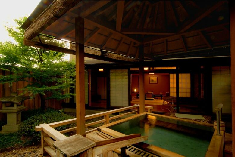 Tokiwa Hotel
