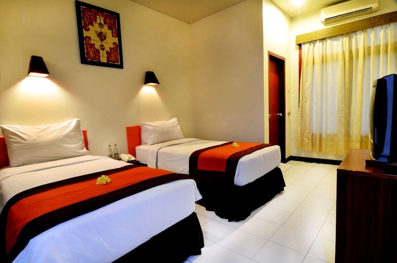 The Yani Hotel