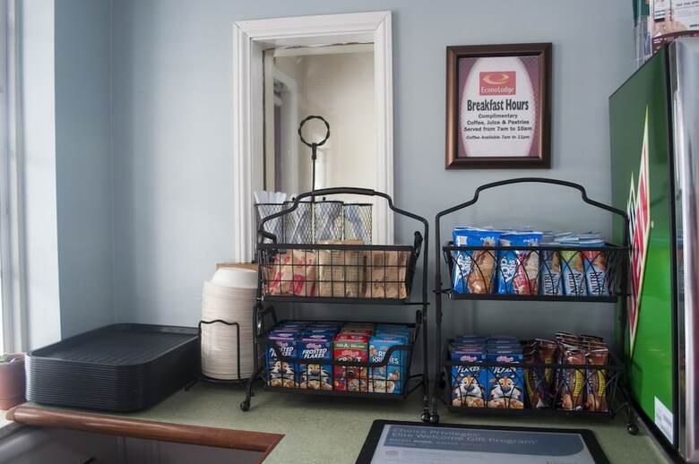 Motel Econo Lodge Inn & Suites South