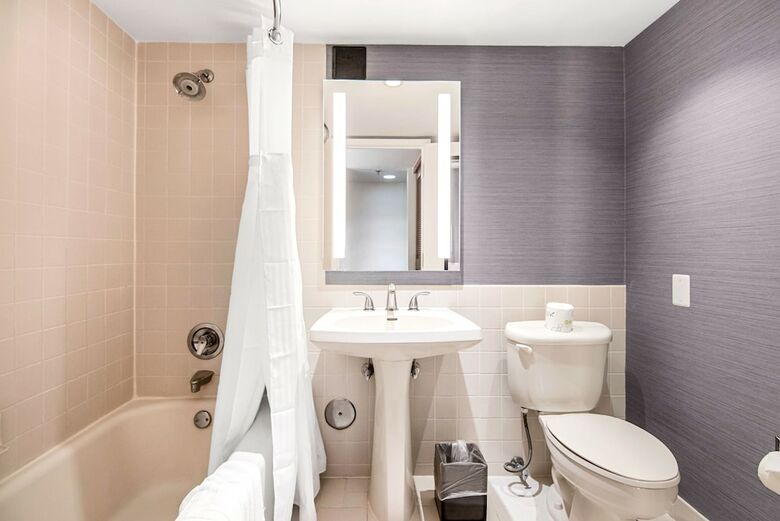 Miami Lakes Hotel