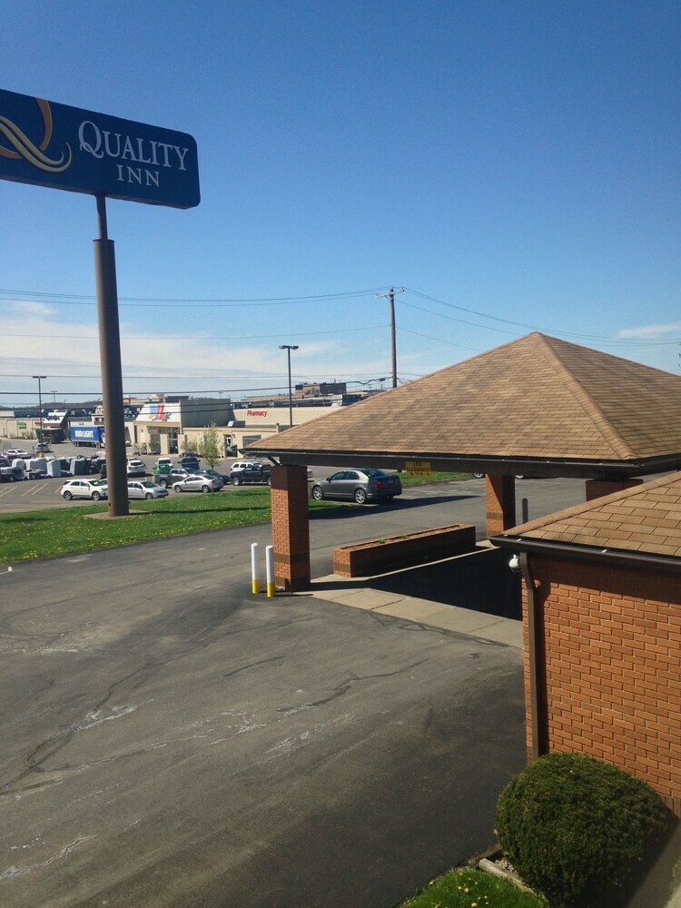 Hotel Quality Inn