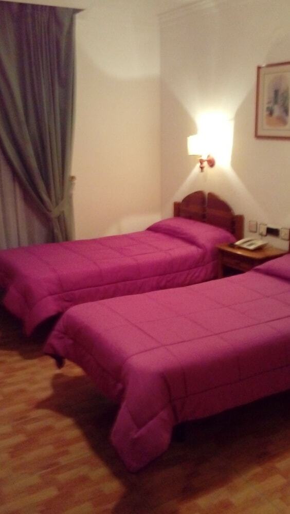 Hotel Elena Maria