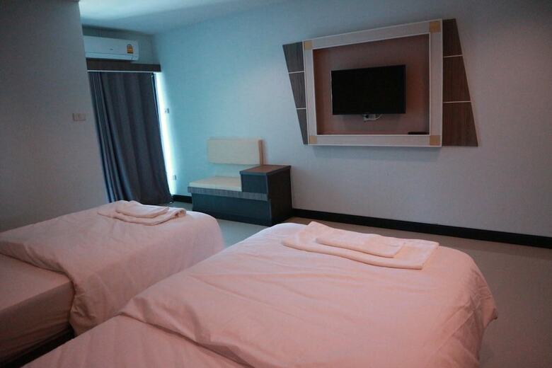 Hotel Phectlada Pavilion & Resort