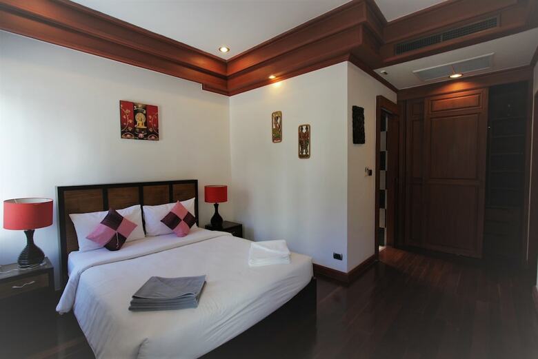 Apartamentos Surin Sabai