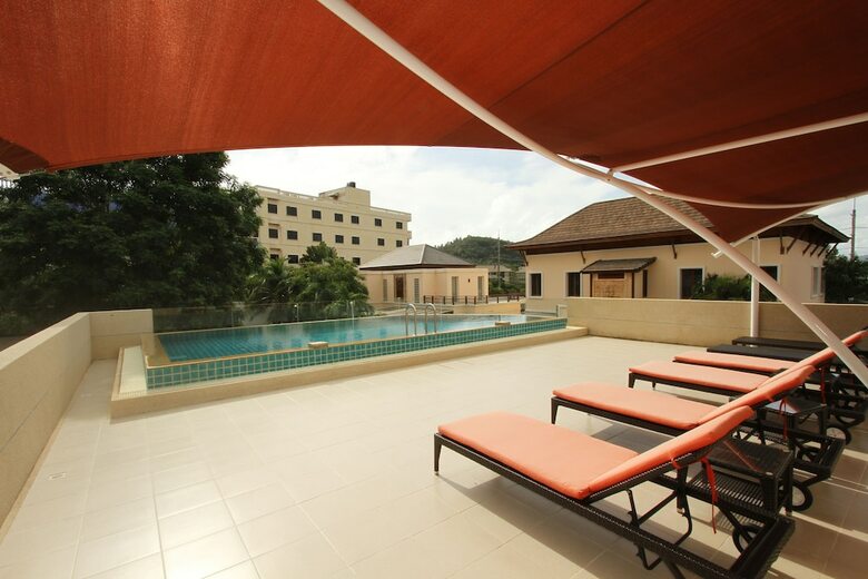 Apartamentos Surin Sabai