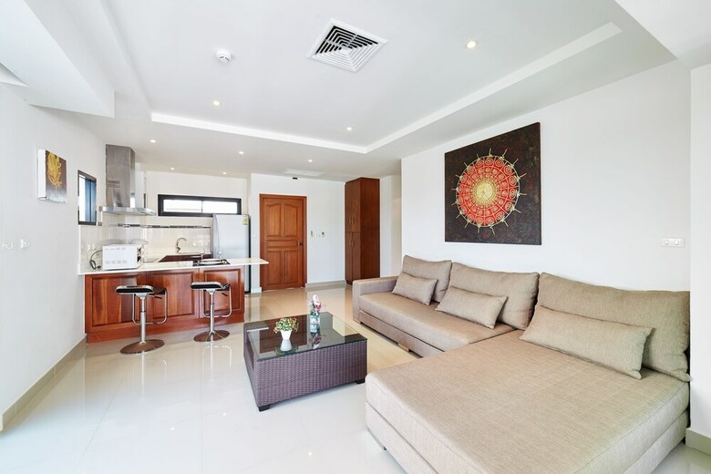 Apartamentos Surin Sabai