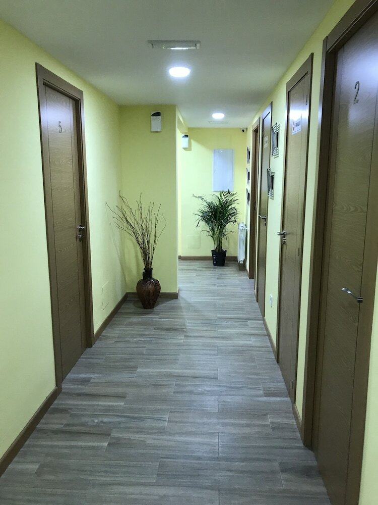 Hostal La Pared