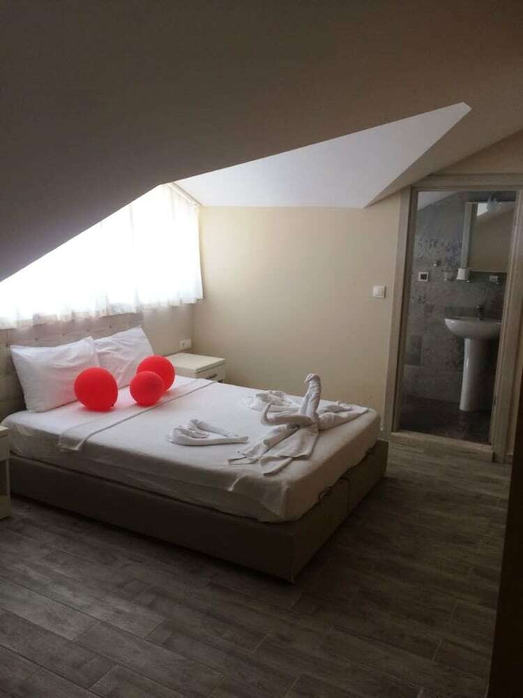 Hotel De Huzur
