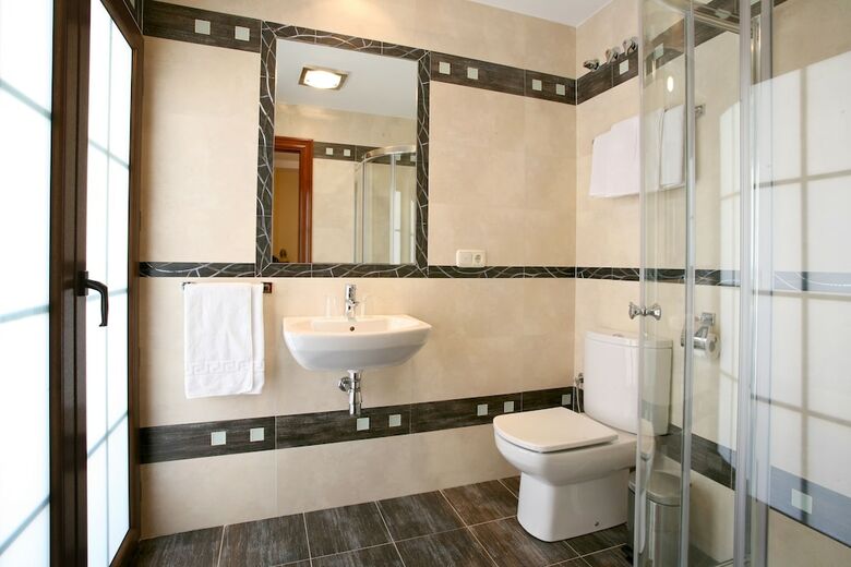Hostal Rodri - Adults Only