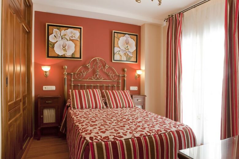 Hostal Rodri - Adults Only
