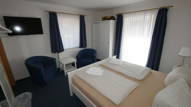 Hotel Dorfkrug B�sum