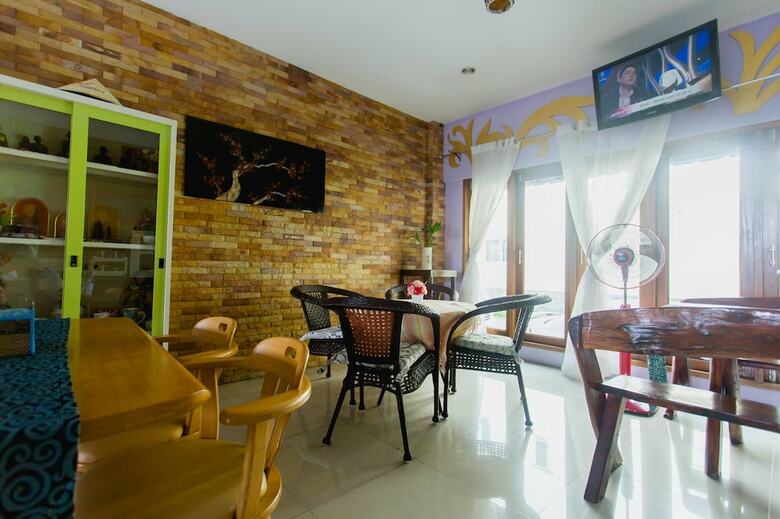Hotel Koola Guesthouse