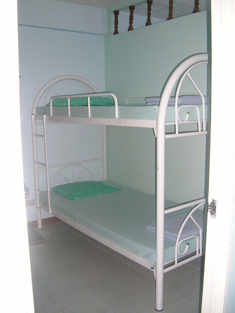 2br Unit 5 Jefrell Apartments