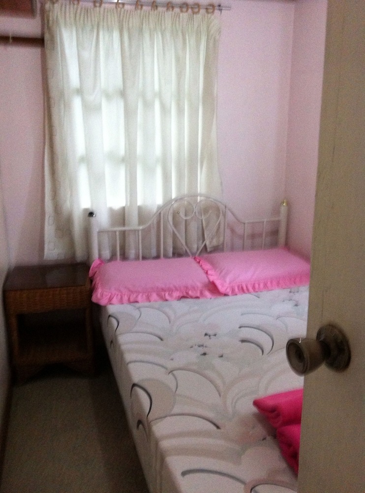 2br Unit 5 Jefrell Apartments