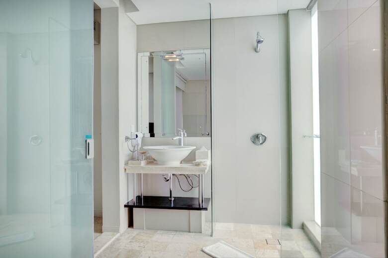 Hotel Furamaxclusive Ocean Beach, Seminyak, Bali