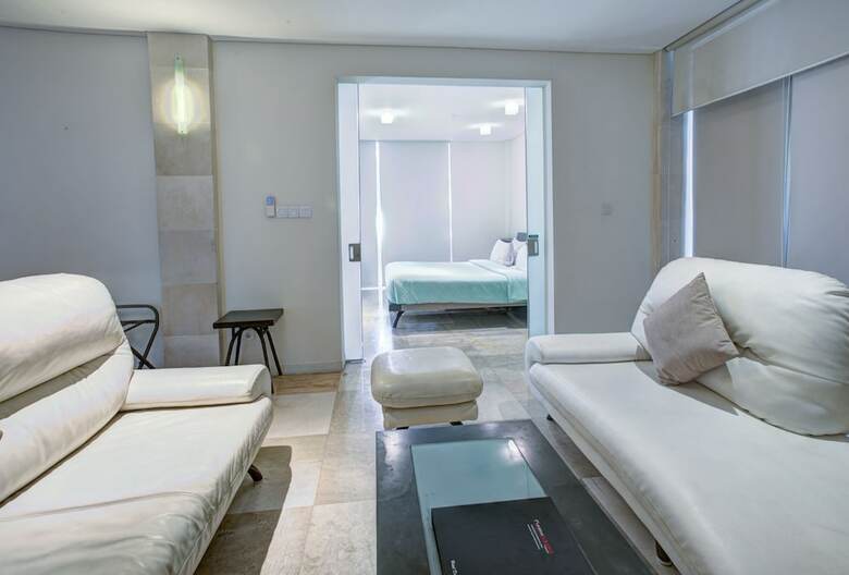 Hotel Furamaxclusive Ocean Beach, Seminyak, Bali