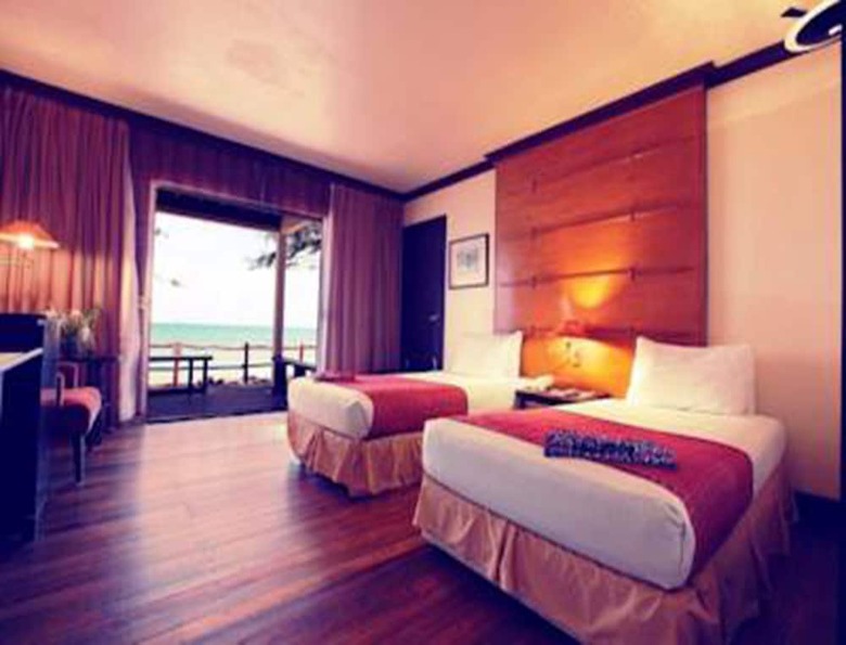 Hotel Sutra Beach Resort