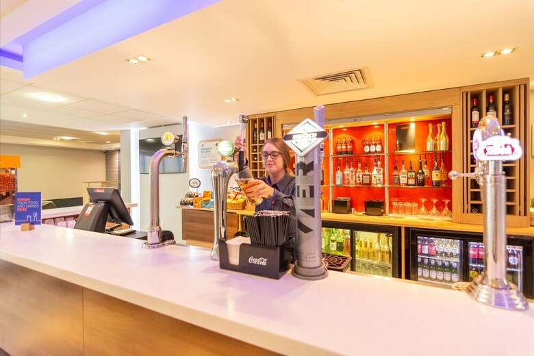 Hotel Holiday Inn Express Kettering