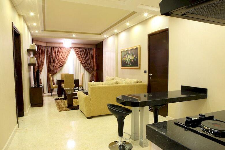 Imperial Suites Hotel