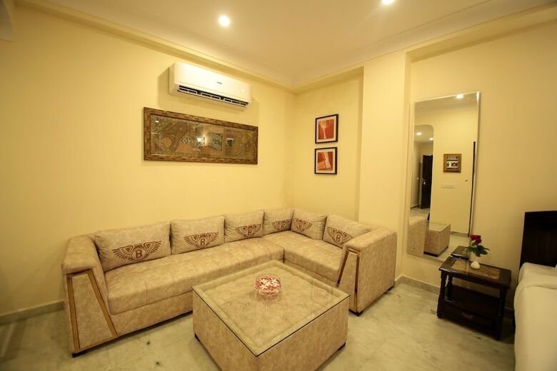 Jd Hotel Four Boutique