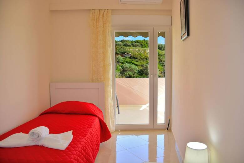 Apartamentos Evagelia Suites Red