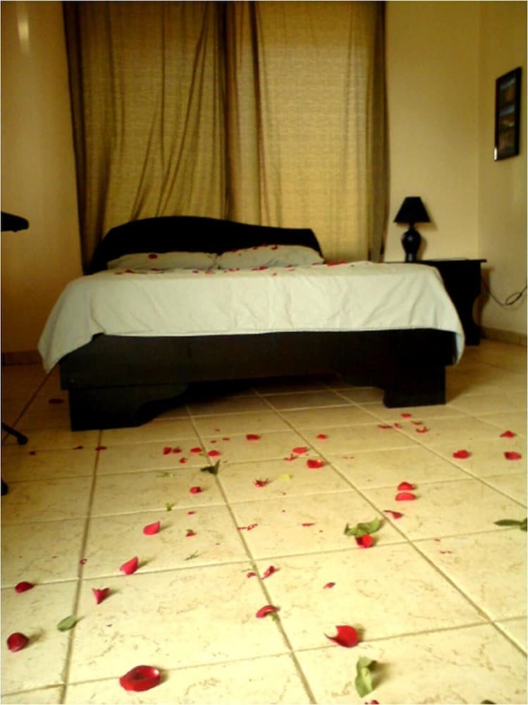 Blue Palm Hotel