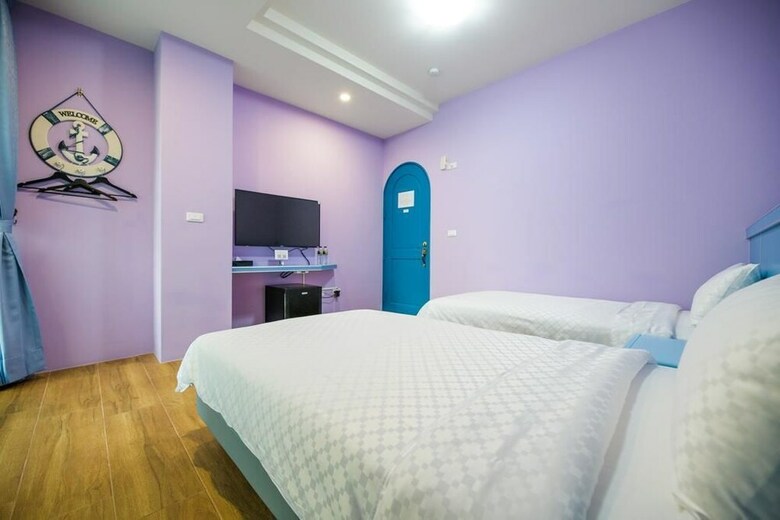 Villa 2 Lane 9 Sea View Homestay