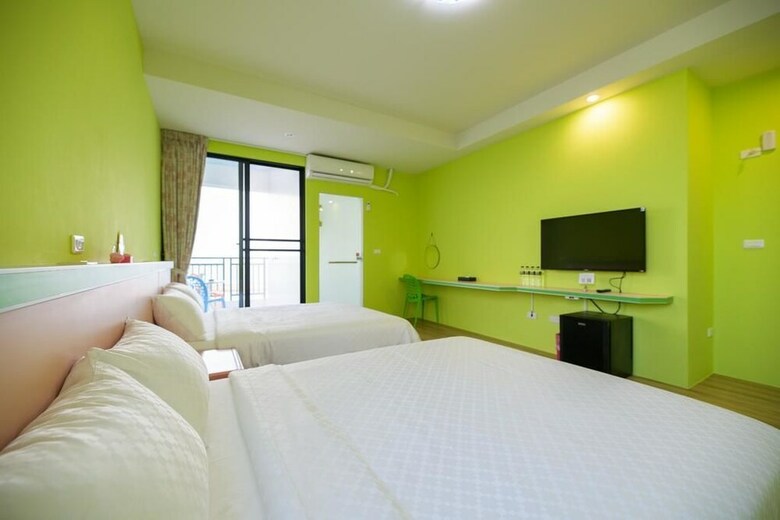 Villa 2 Lane 9 Sea View Homestay