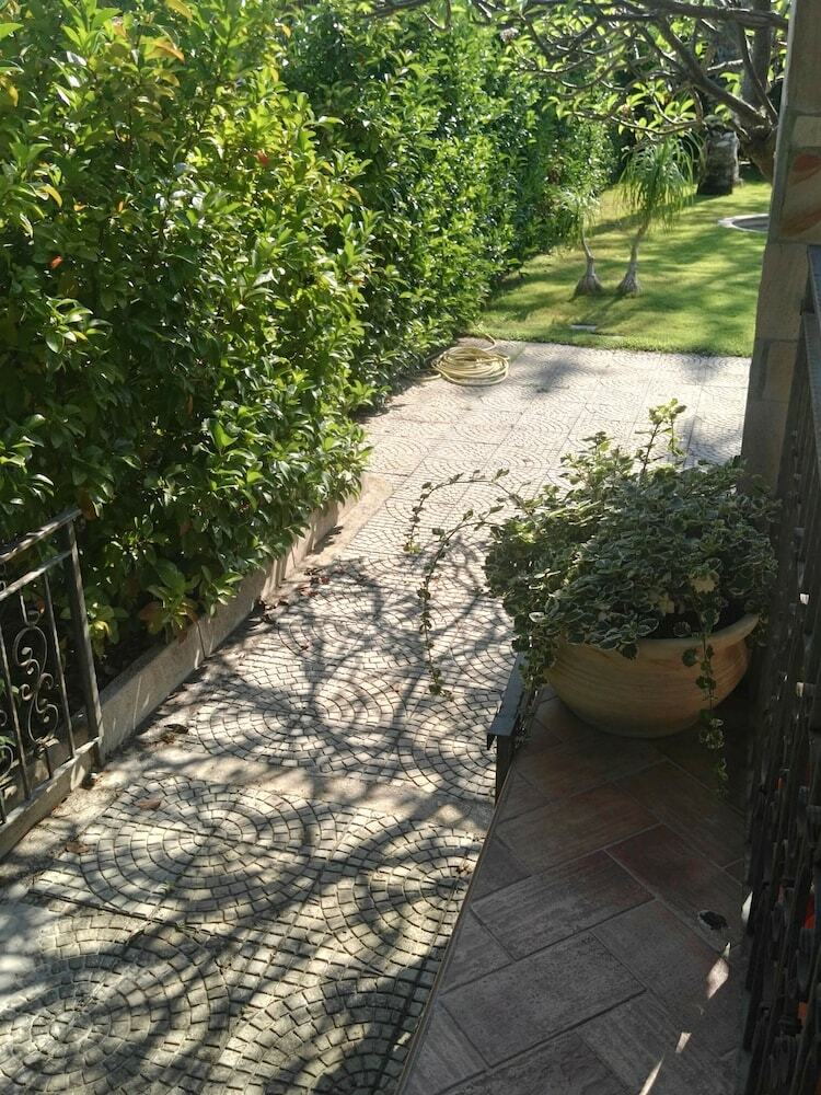 Hotel Villa Emy