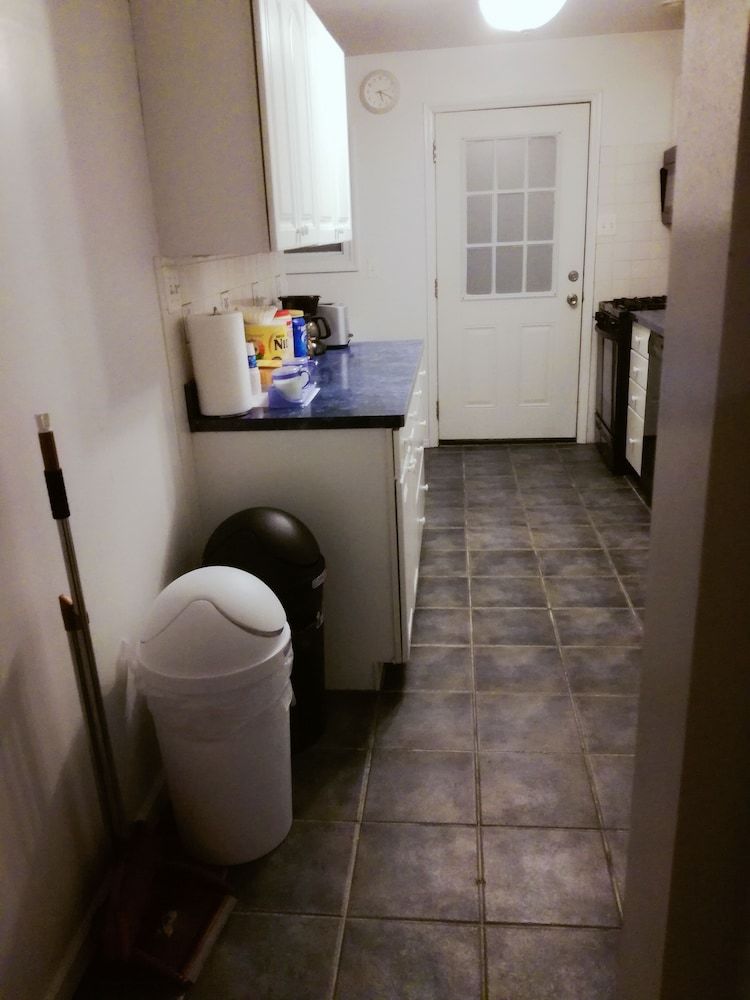 Hotel Purple Garden Guesthouse Lga