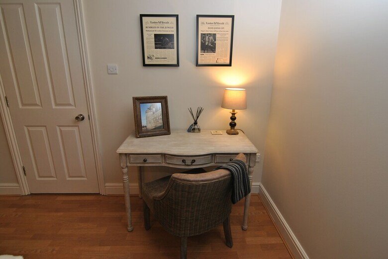 Apartamentos Lord Raglan House