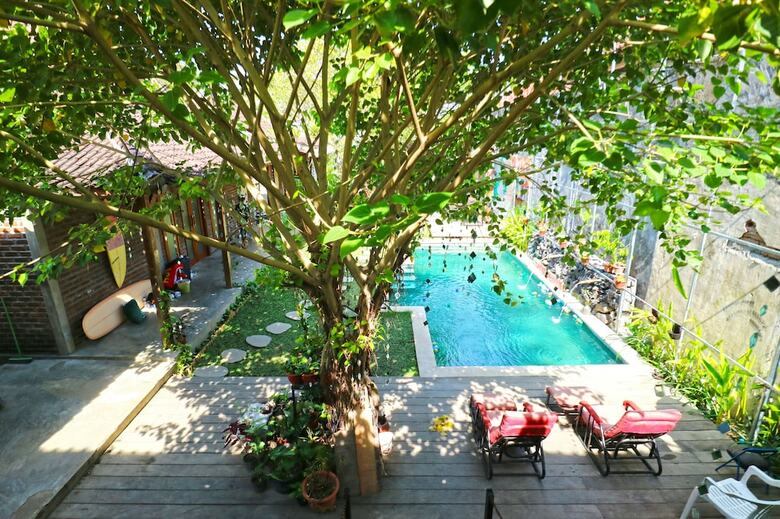Hostal Indopurejoy House