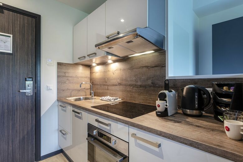 Aparthotel 2l De Blend