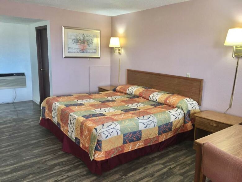 Finns Motel