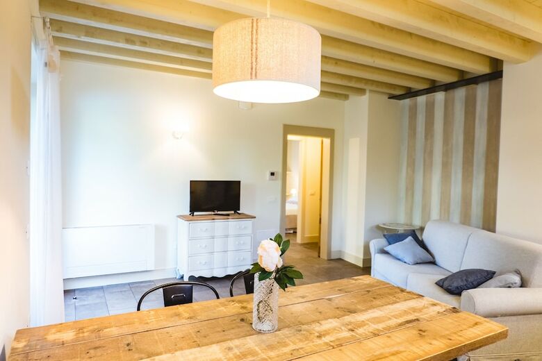 Apartamento Villa Colli Storici - Near Provenza Cantine