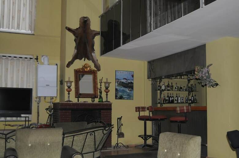 Mesut Hotel